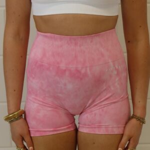 Short tie dye roze
